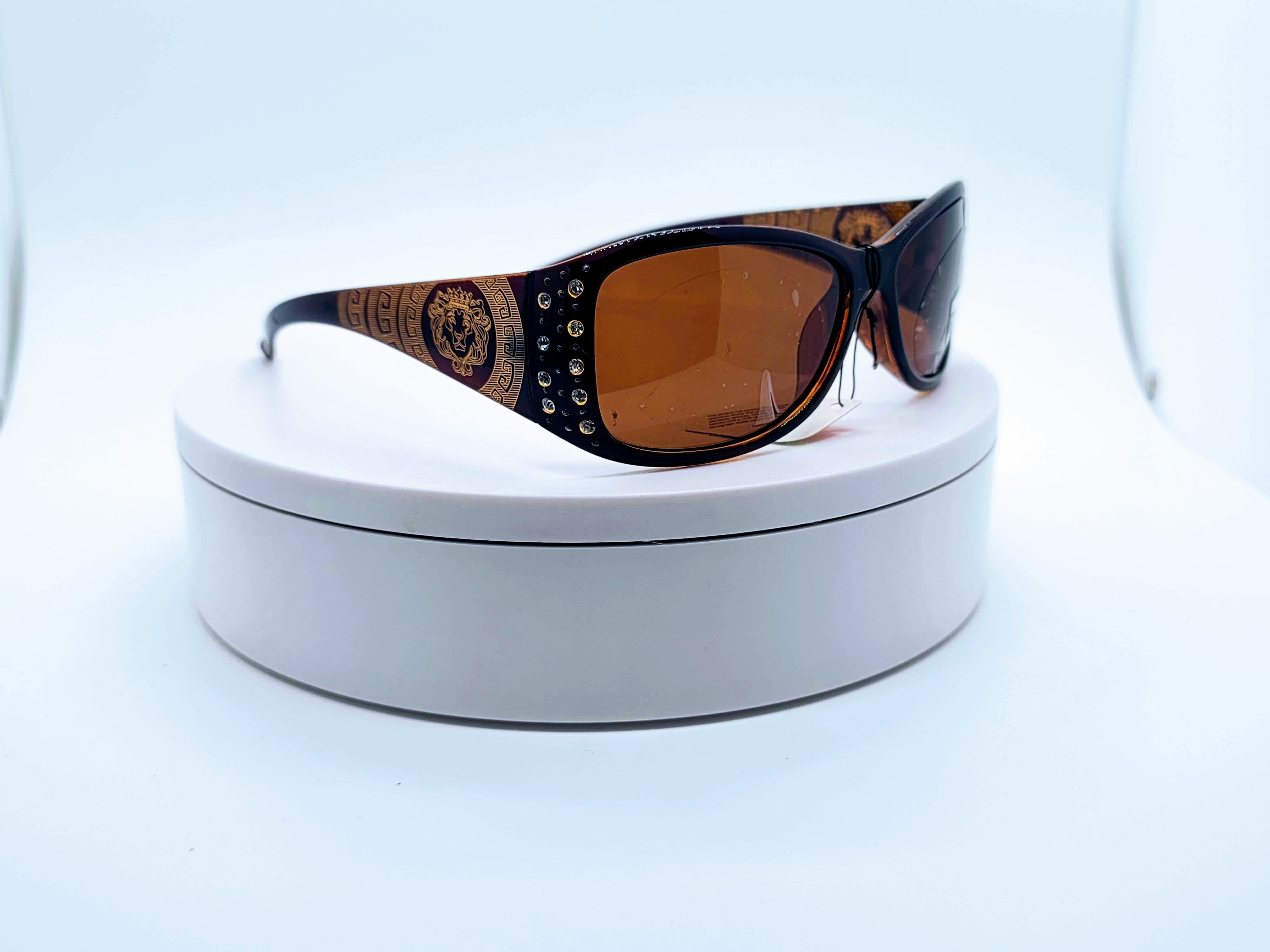 Brown-Lens-Wraparound-Shape-Sunglasses